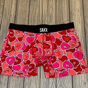 SAXX Men’s L Vibe Super Soft
Comfort Blend Boxer Brief
